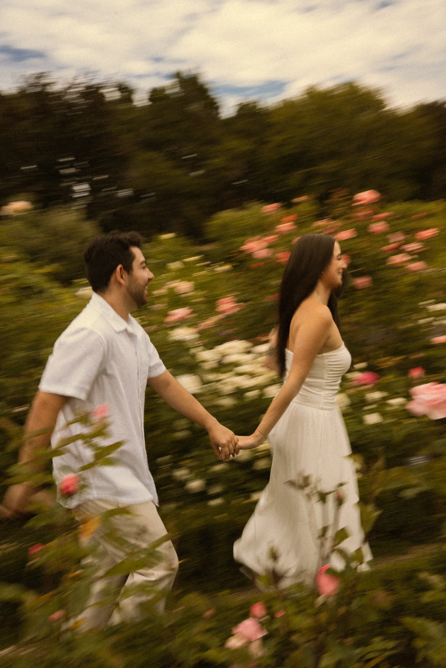 Couple walking in golden light, photographed by Volkanova.photo in Sacramento and the Bay Area