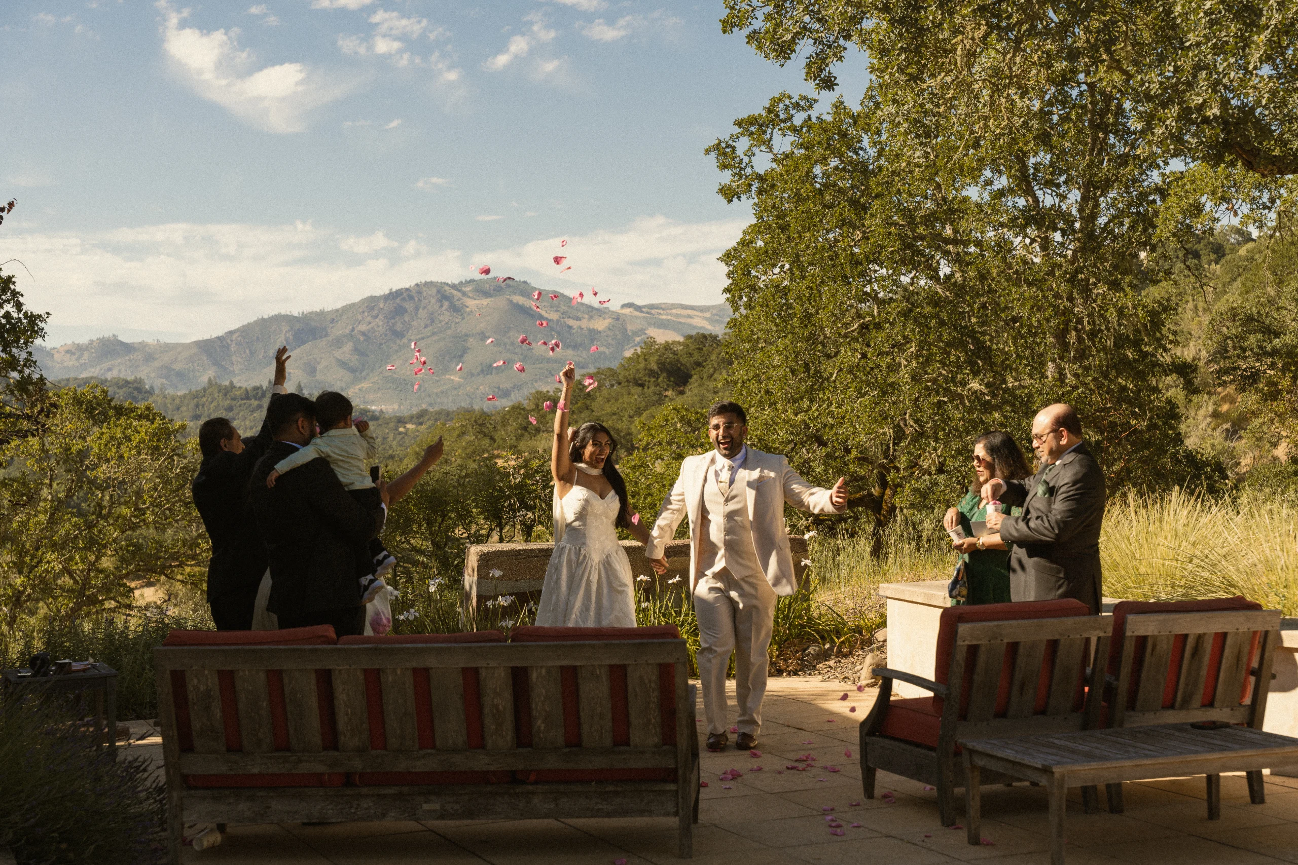 Elopement photograph by Volkanova.photo, Sacramento and Bay Area